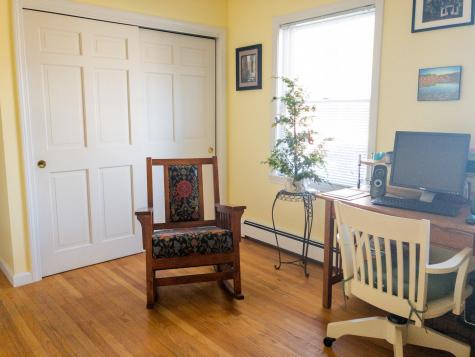 37 Woodside Drive Lewiston ME 04240