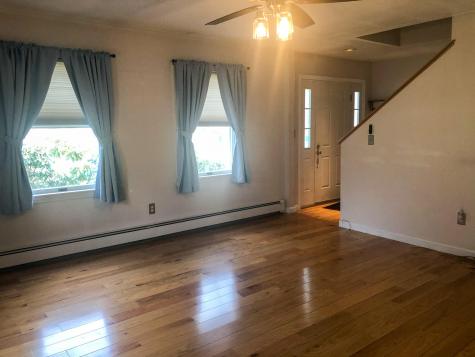 37 Woodside Drive Lewiston ME 04240