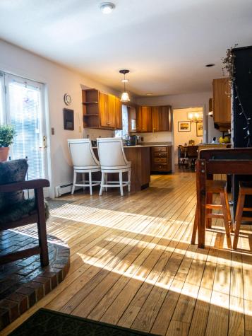 37 Woodside Drive Lewiston ME 04240