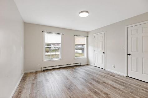 5 Nishell Drive Paris ME 04281