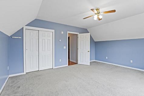 5 Nishell Drive Paris ME 04281