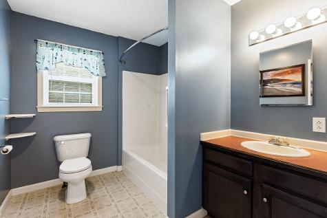 5 Nishell Drive Paris ME 04281
