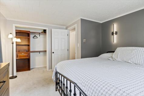 27 Rosewood Circle Sanford ME 04083