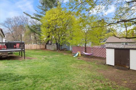 27 Rosewood Circle Sanford ME 04083