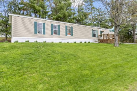 20 Marc Avenue Topsham ME 04086