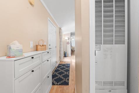 20 Marc Avenue Topsham ME 04086
