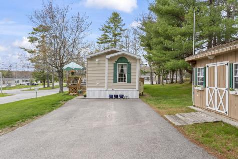 20 Marc Avenue Topsham ME 04086