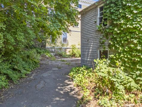 141 Centre Street Bath ME 04530