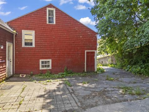 141 Centre Street Bath ME 04530