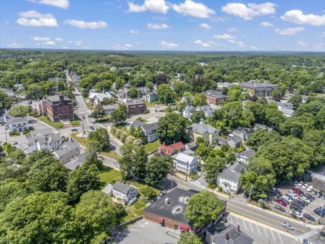 141 Centre Street Bath ME 04530