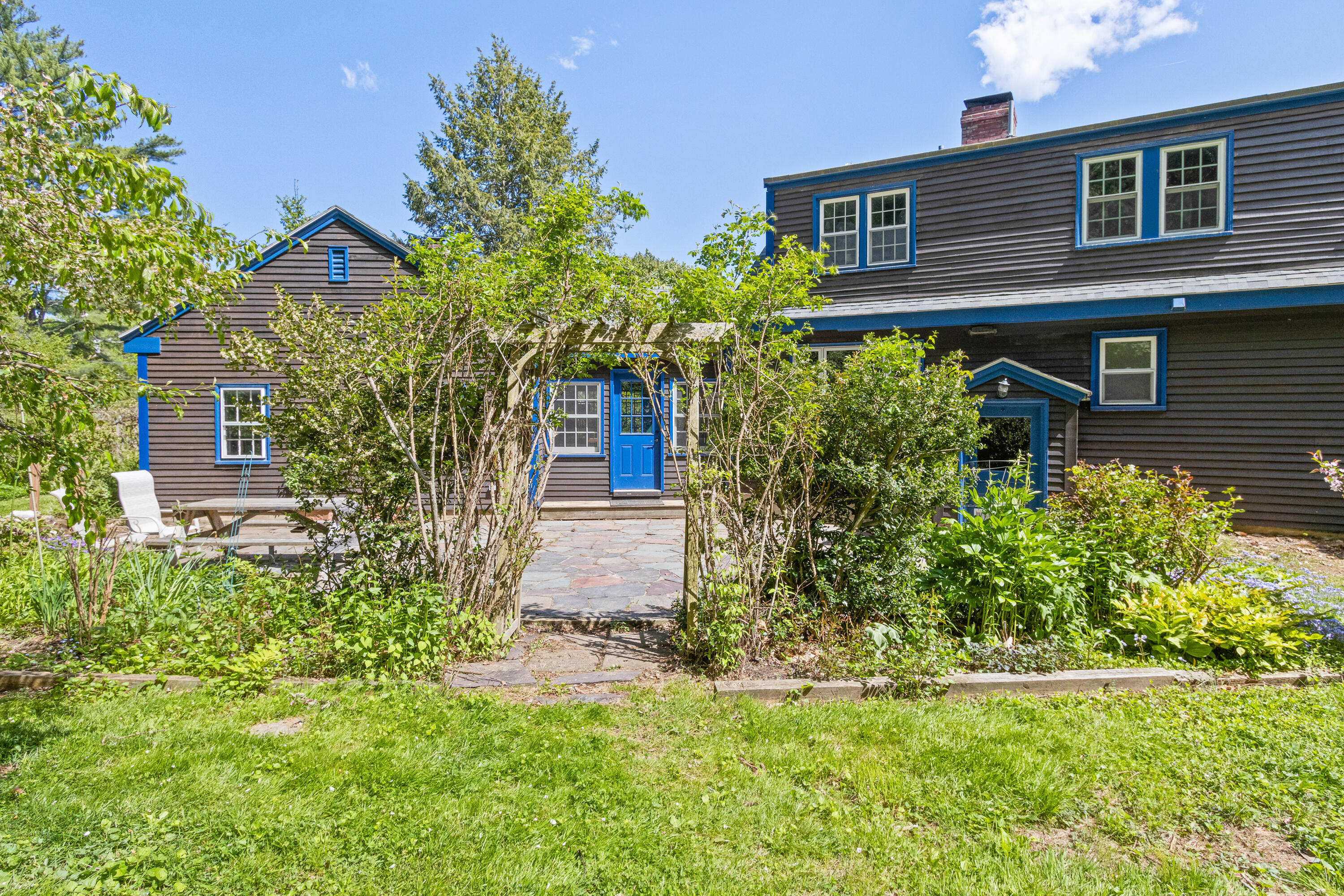 105 Brook Road Falmouth ME 04105