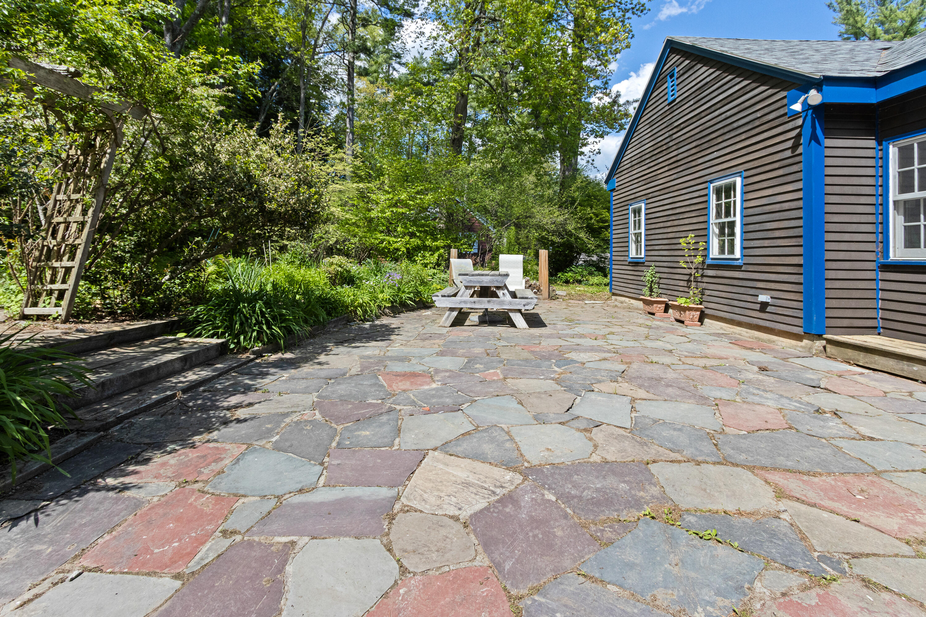 105 Brook Road Falmouth ME 04105