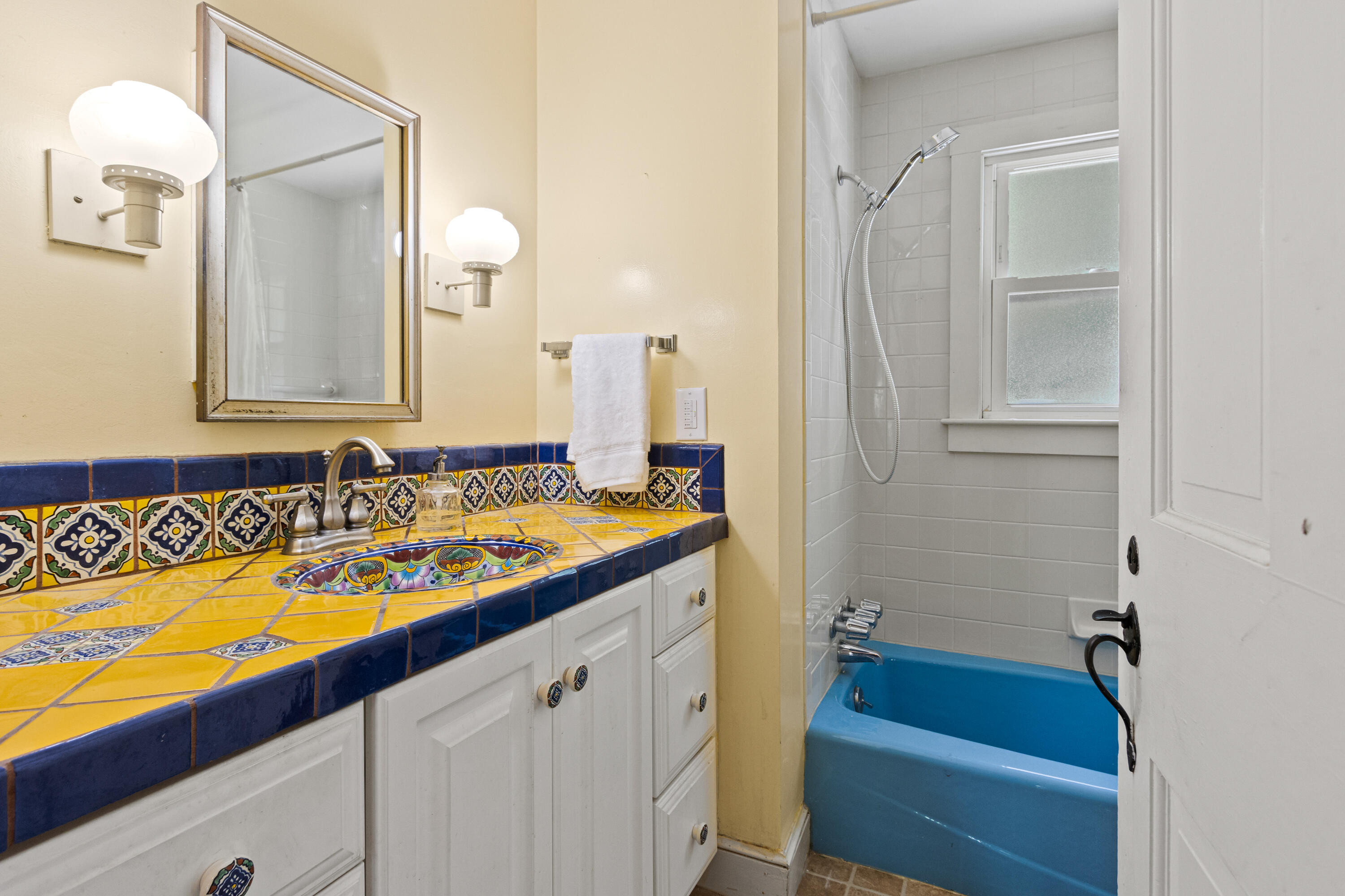 105 Brook Road Falmouth ME 04105