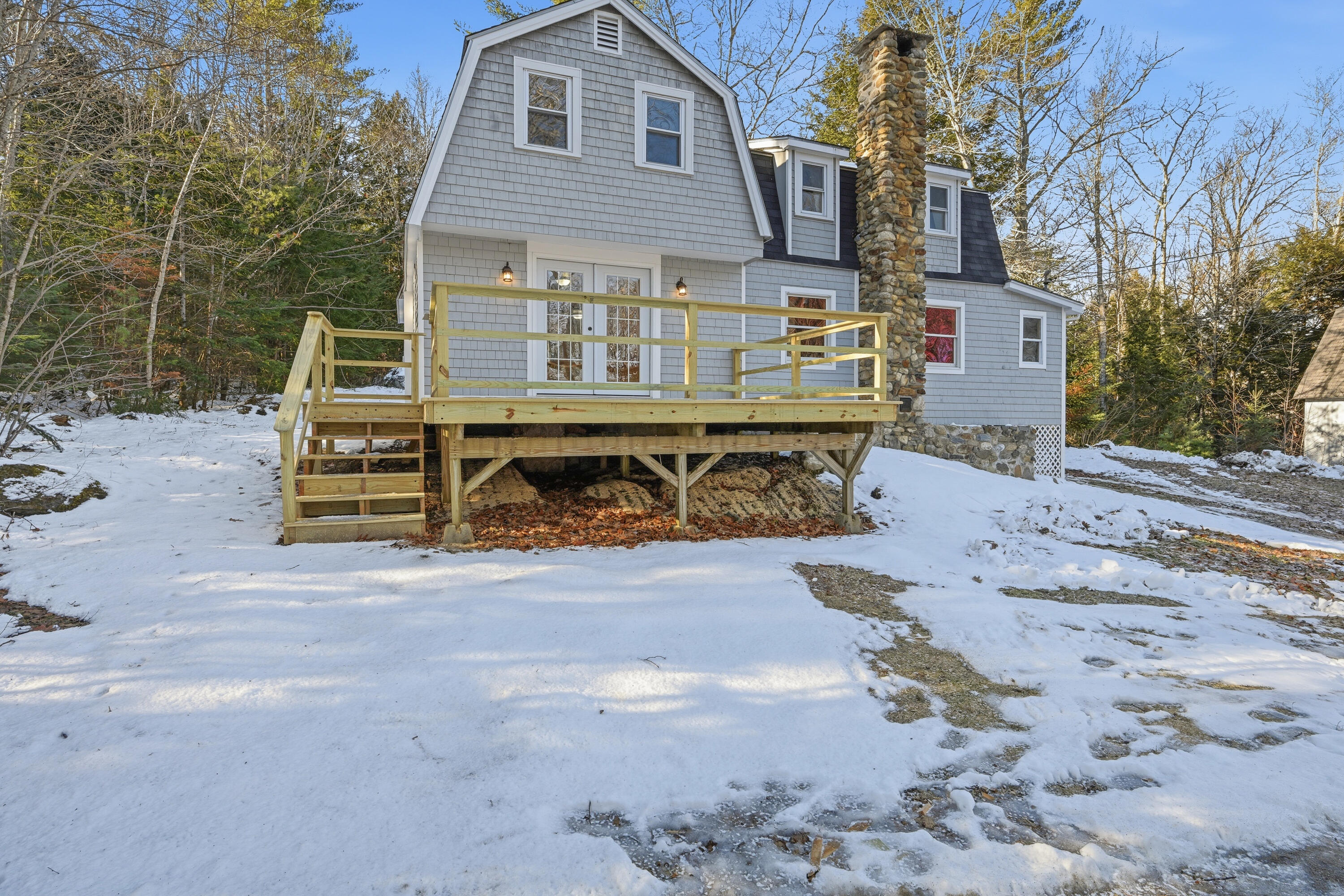 33 Robbins Road Union ME 04862