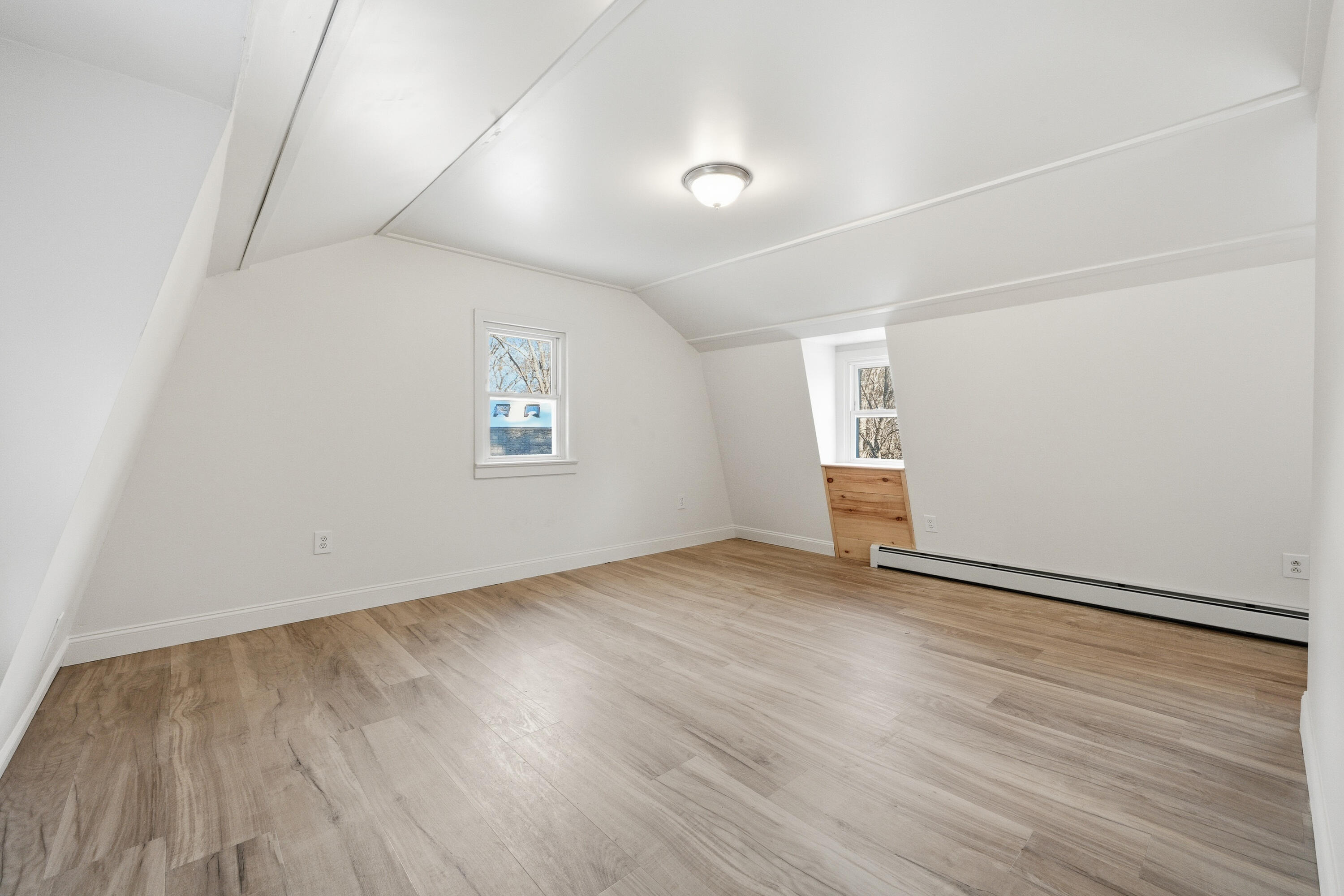 33 Robbins Road Union ME 04862