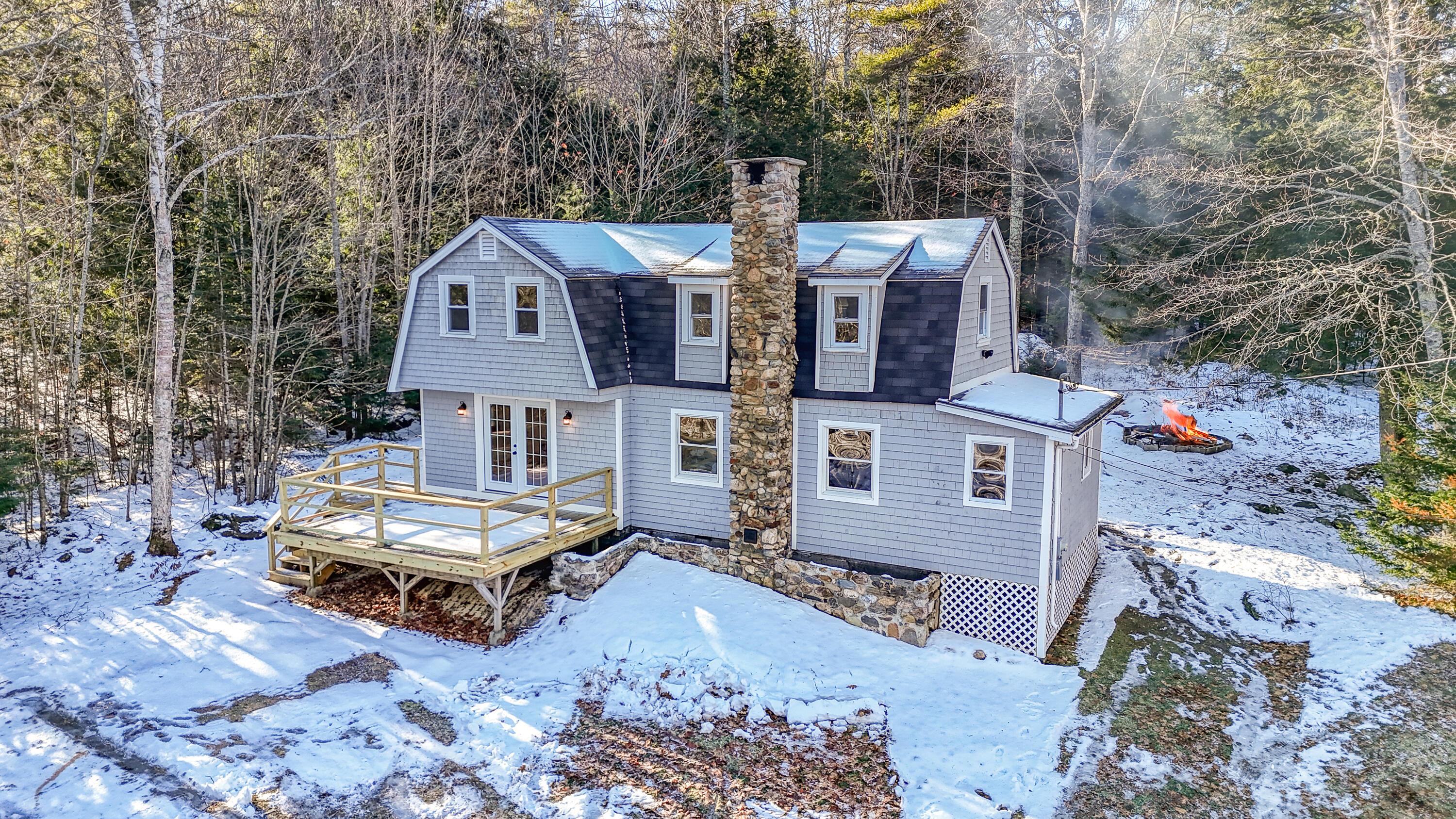 33 Robbins Road Union ME 04862