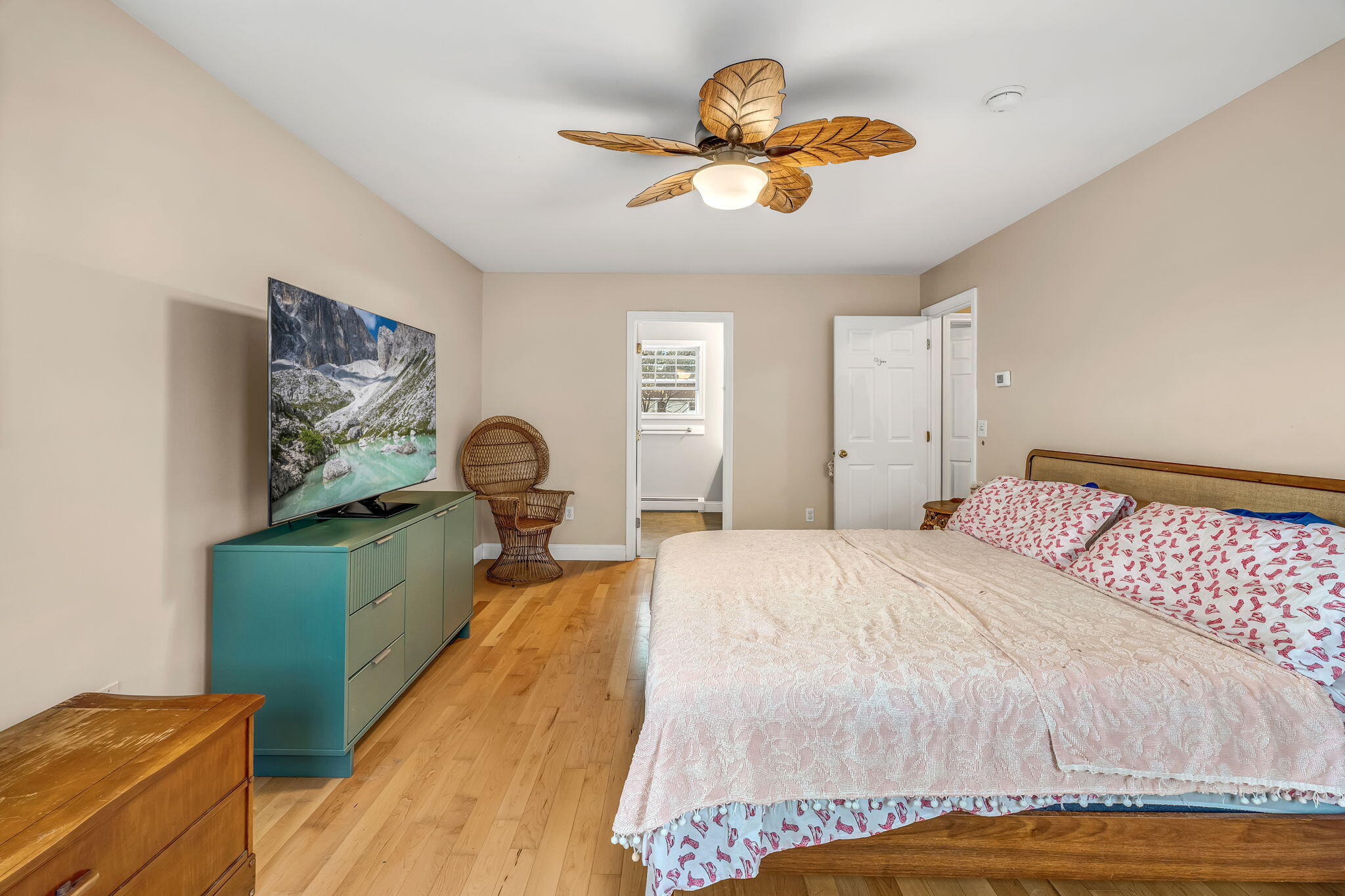 10 Independence Avenue Hampden ME 04444