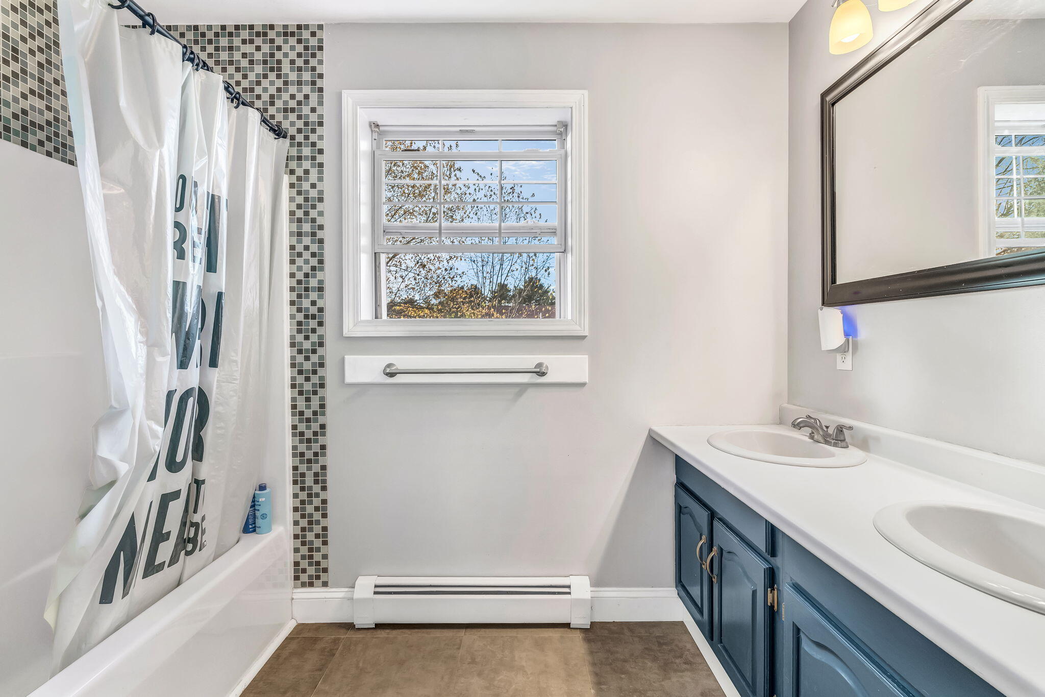 10 Independence Avenue Hampden ME 04444