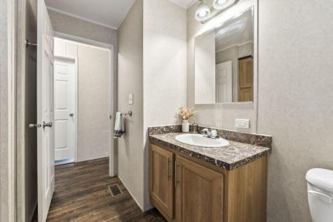 16 W Pleasant Street Oakland ME 04963