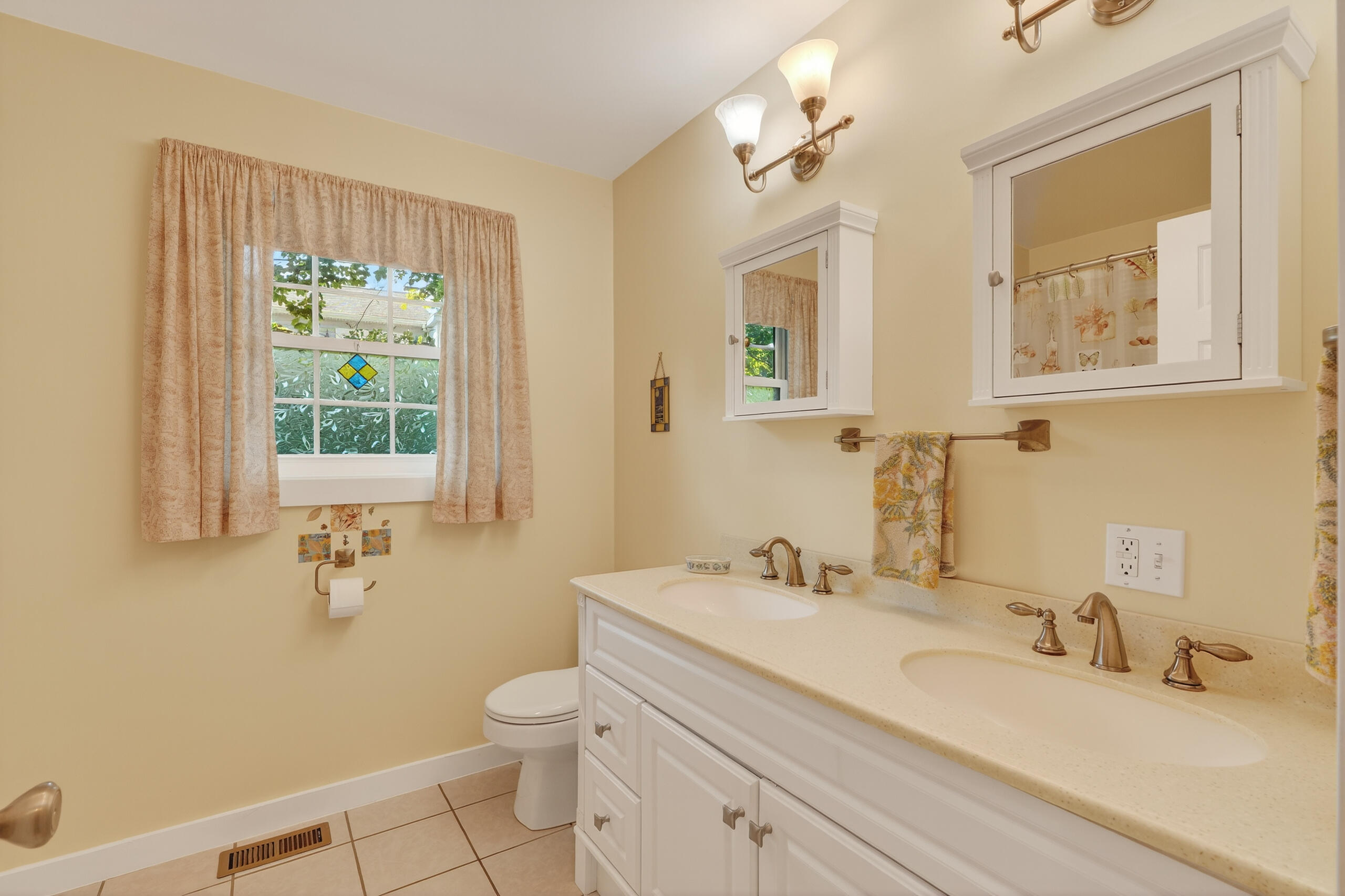 18 Riverview Road Bath ME 04530