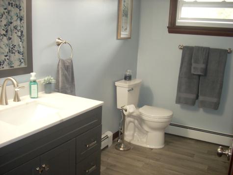 18 Hershey Lane Wells ME 04090