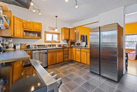 62 Main Street Vassalboro ME 04989