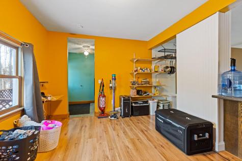 62 Main Street Vassalboro ME 04989