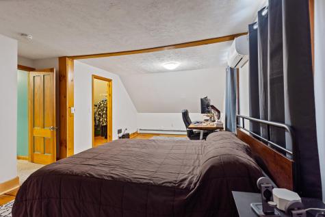 62 Main Street Vassalboro ME 04989