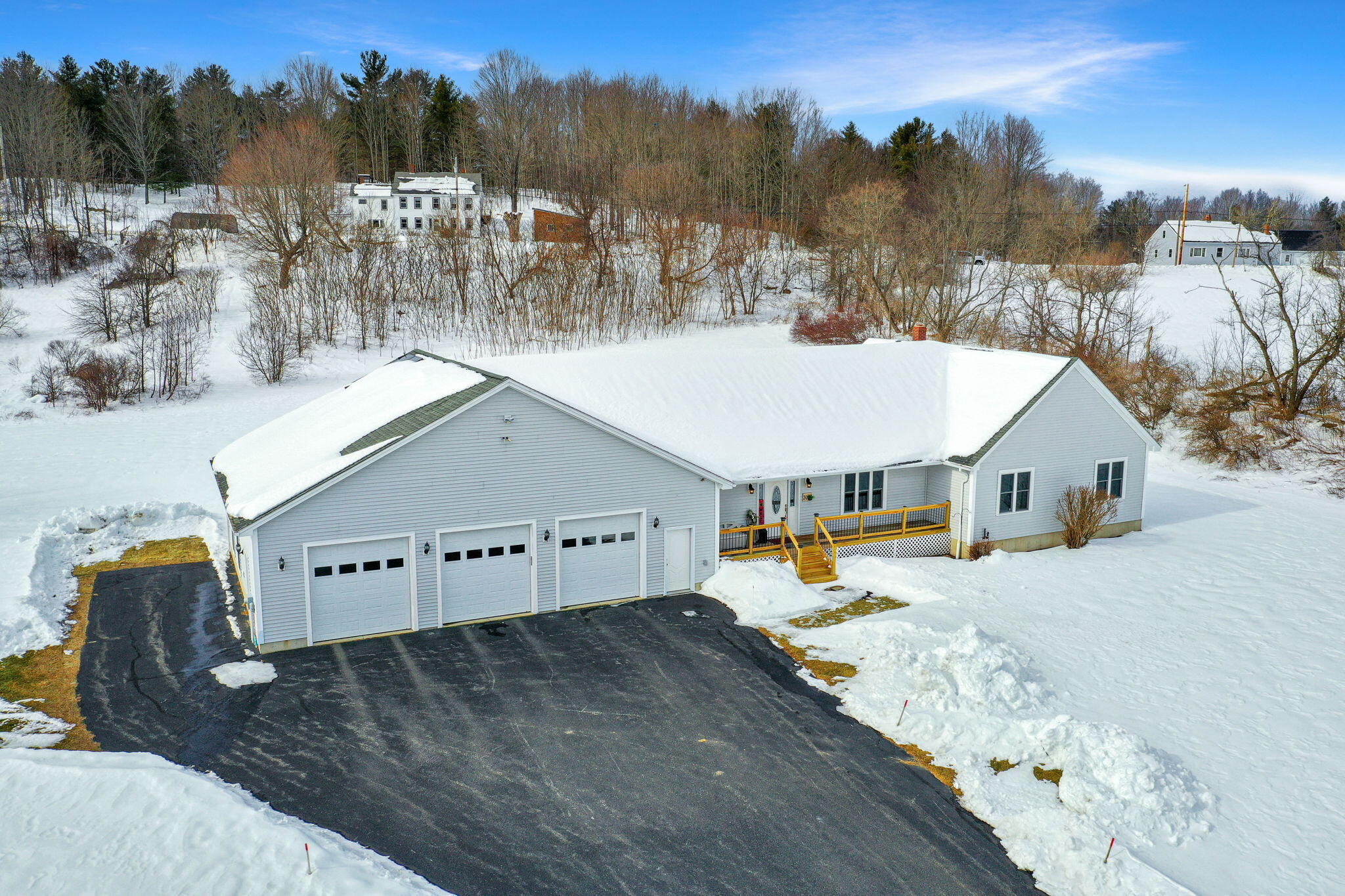 30 Ruby Lane Wales ME 04280