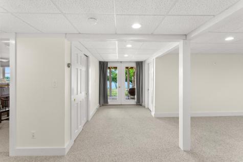 79 Perkins Street Castine ME 04421