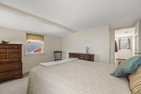 9 Cosy Harbor Road Southport ME 04576