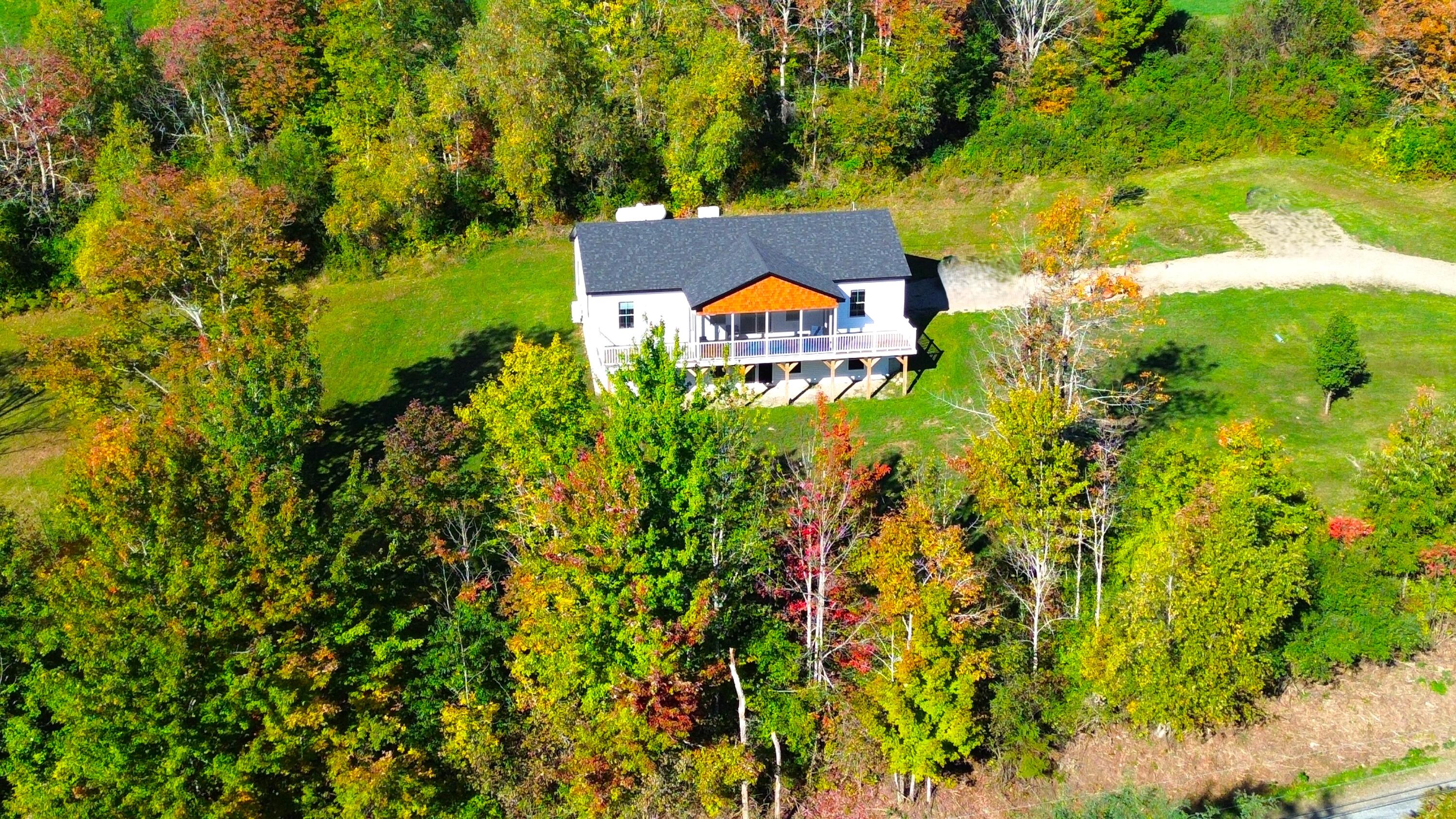 30 Grandview Drive Newport ME 04953