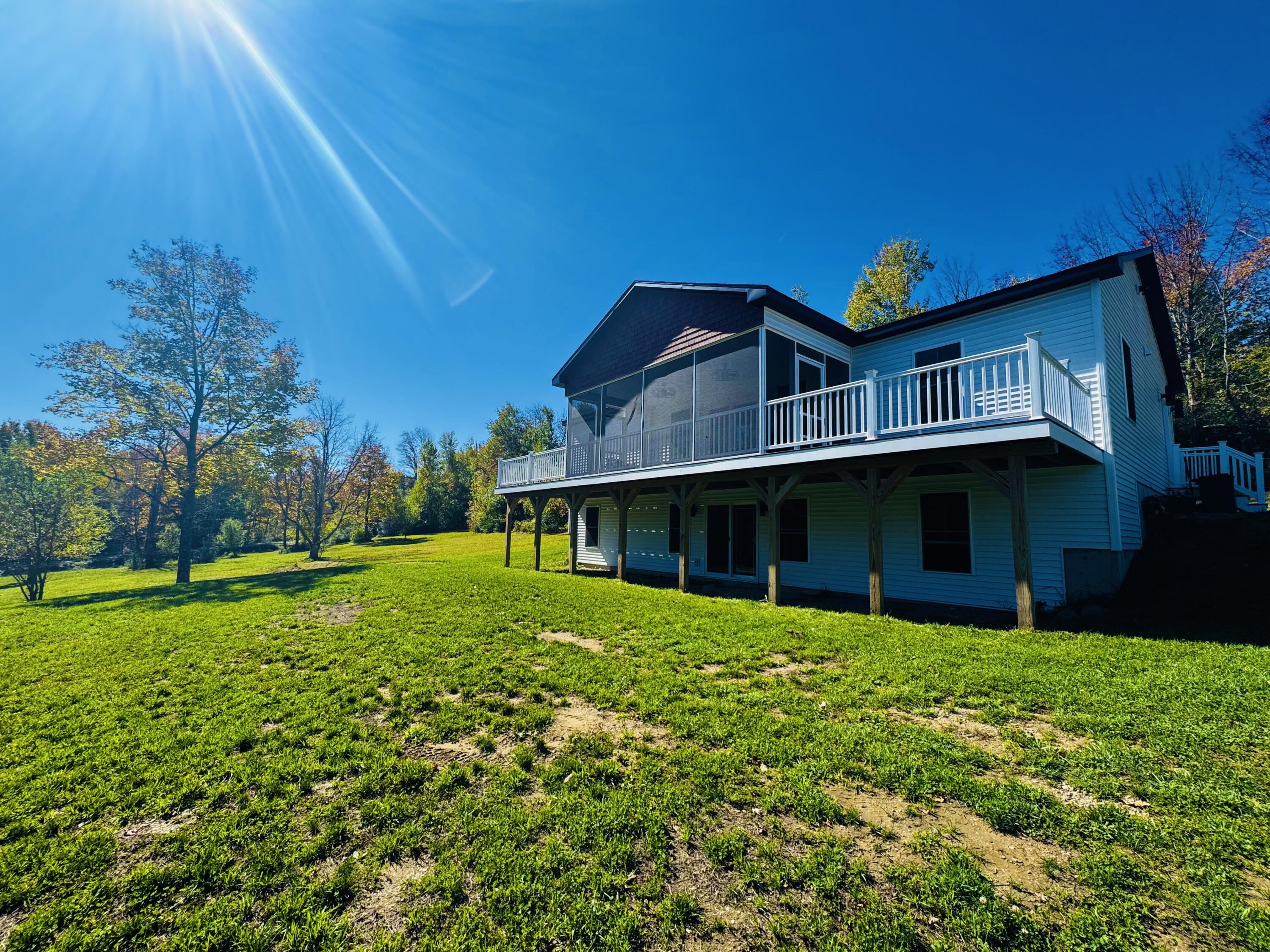 30 Grandview Drive Newport ME 04953