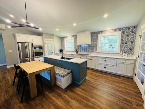 30 Grandview Drive Newport ME 04953