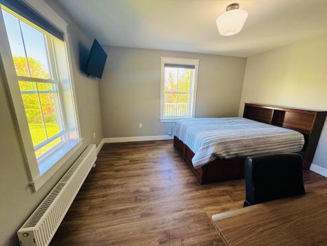 30 Grandview Drive Newport ME 04953