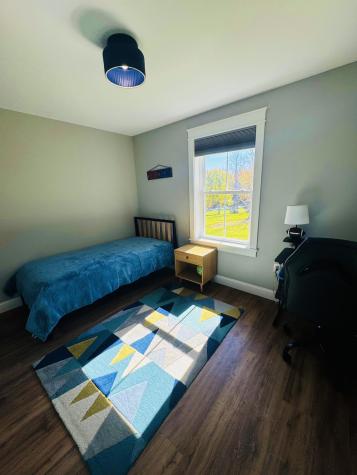 30 Grandview Drive Newport ME 04953