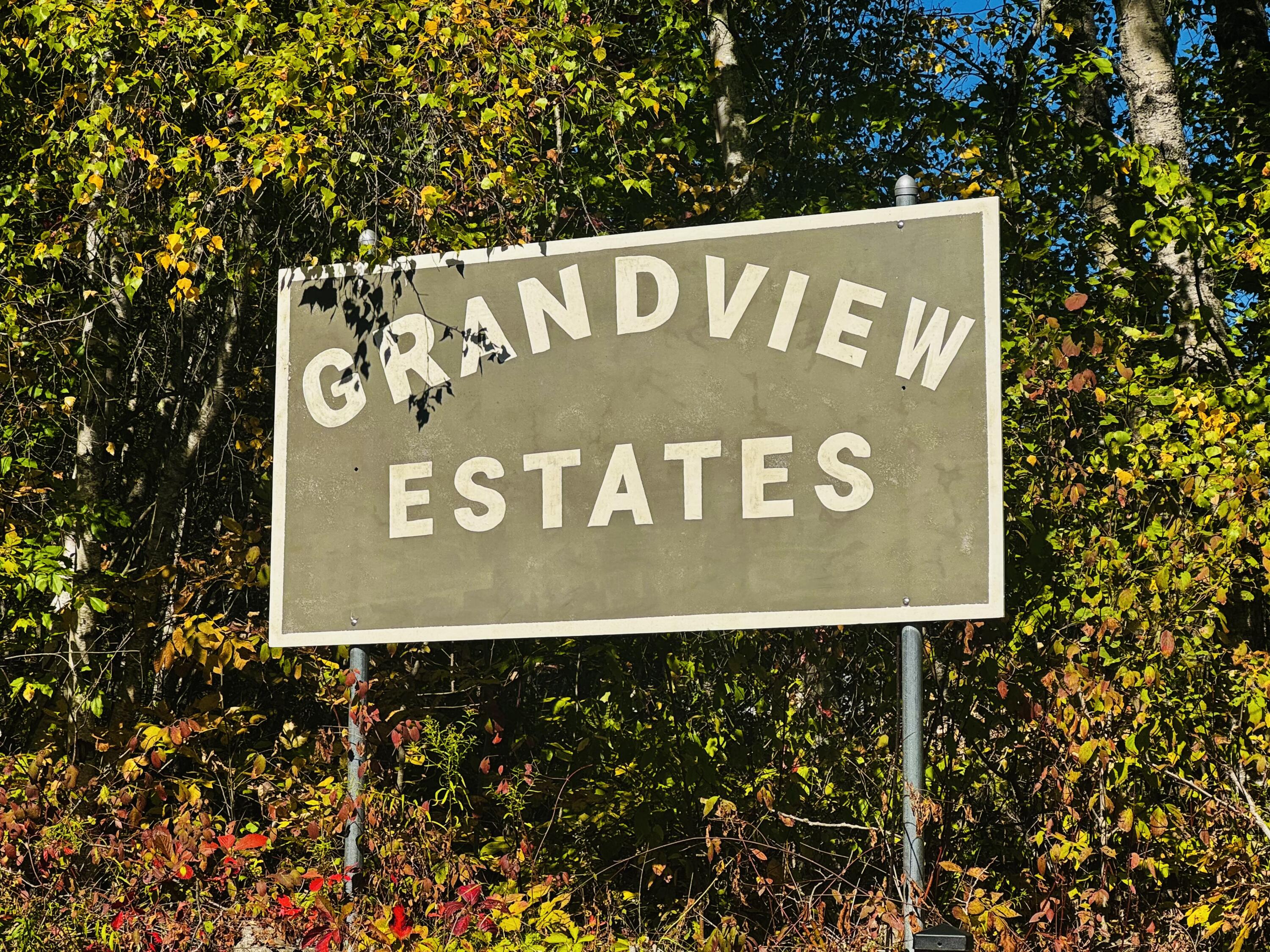 30 Grandview Drive Newport ME 04953