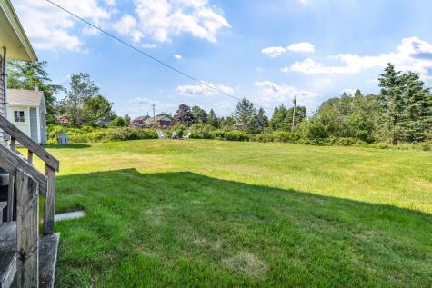 12 Steamboat Hill Road Swans Island ME 04685