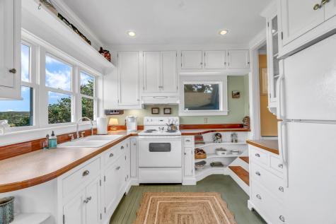 12 Steamboat Hill Road Swans Island ME 04685