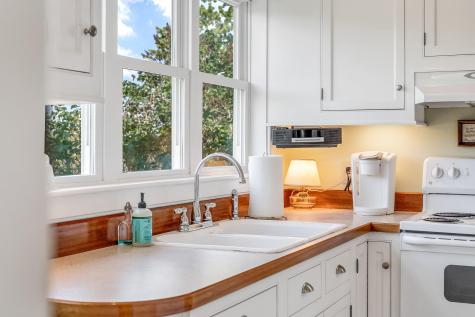 12 Steamboat Hill Road Swans Island ME 04685