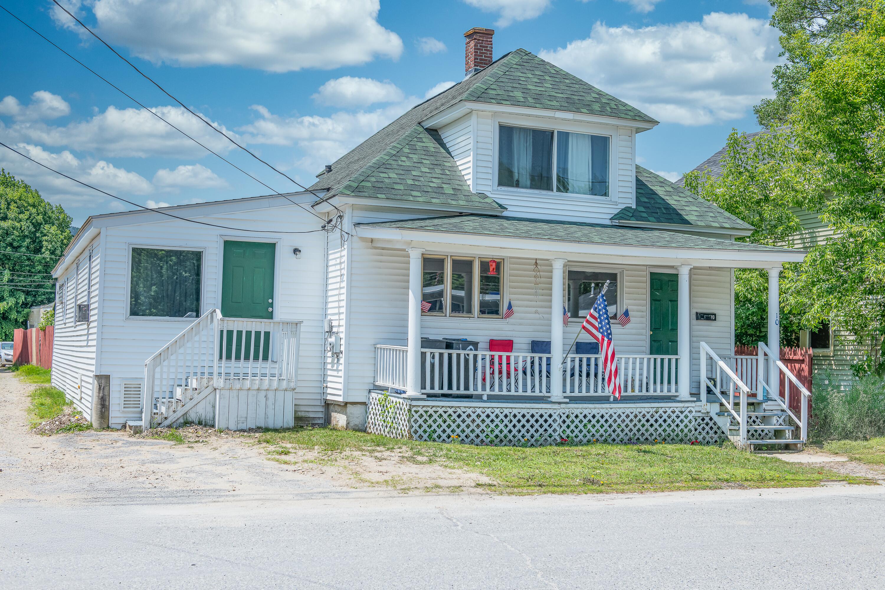 10 Riverside Avenue Mexico ME 04257