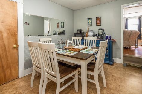 10 Riverside Avenue Mexico ME 04257