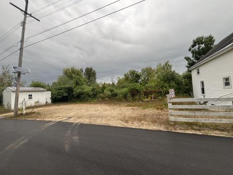 423 High Street Rumford ME 04276