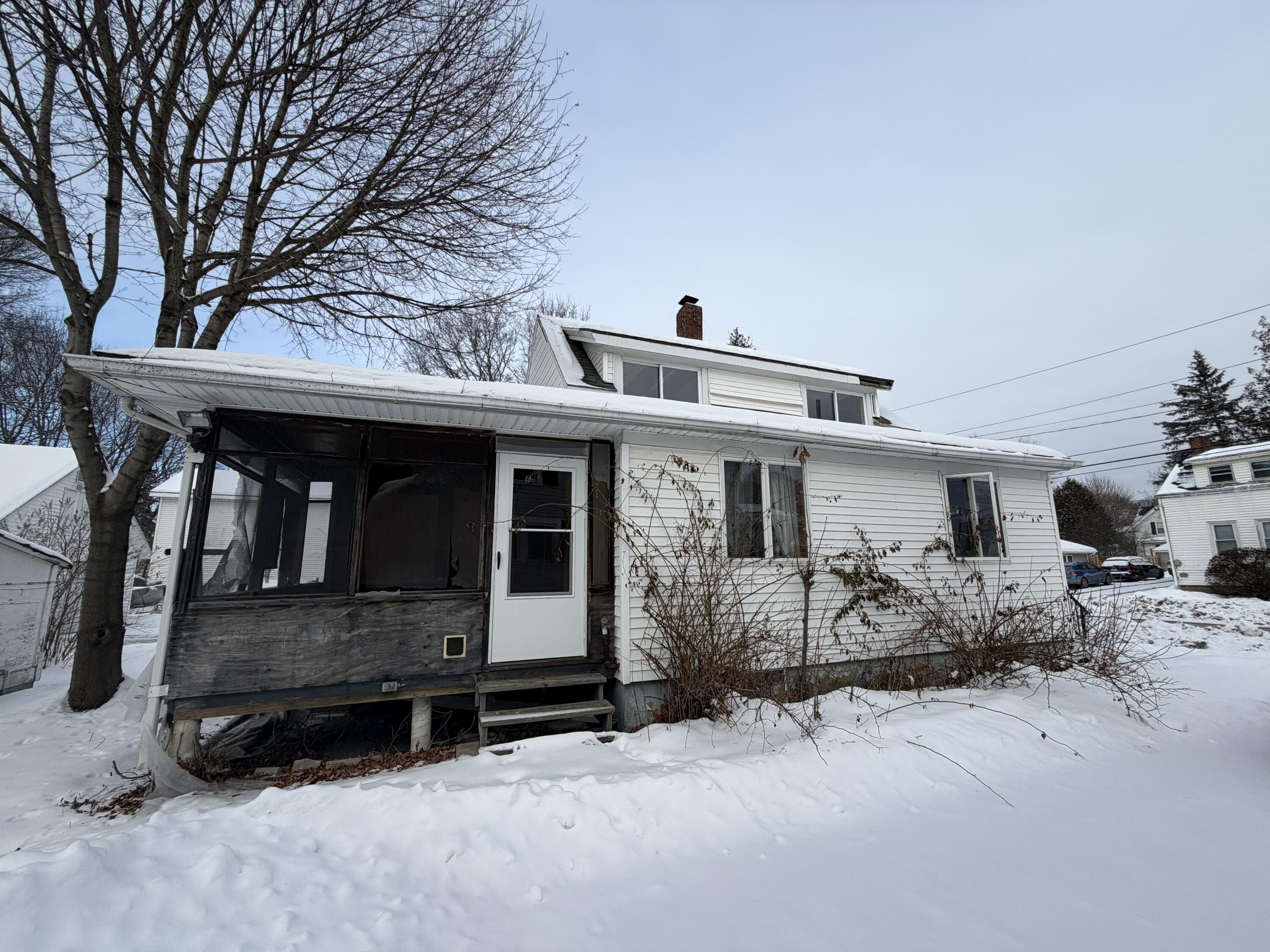 240 Grove Street Bangor ME 04401