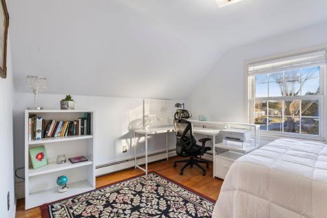 4 Jewett Road Cape Elizabeth ME 04107