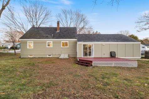 4 Jewett Road Cape Elizabeth ME 04107