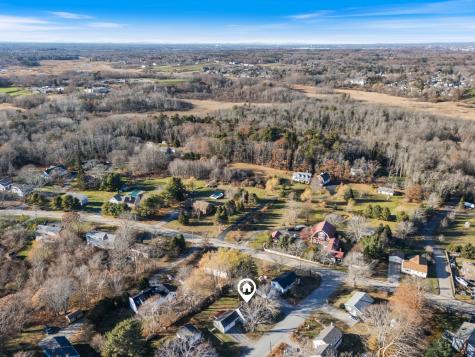 4 Jewett Road Cape Elizabeth ME 04107