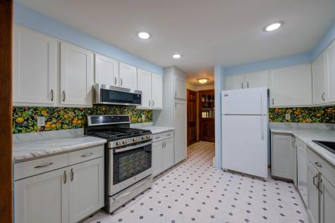 79 Country Way Lyman ME 04002