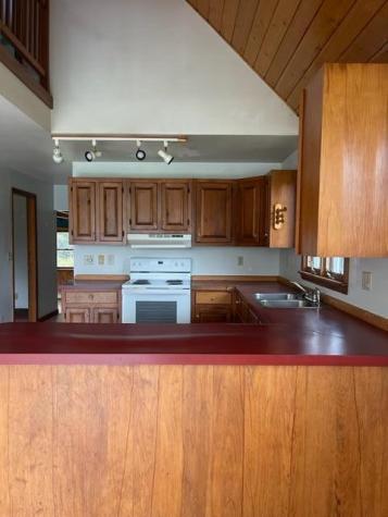 9 Brighton Road Wellington ME 04942