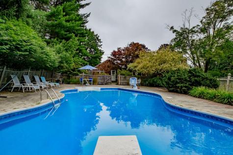 34 Winn Road Falmouth ME 04105